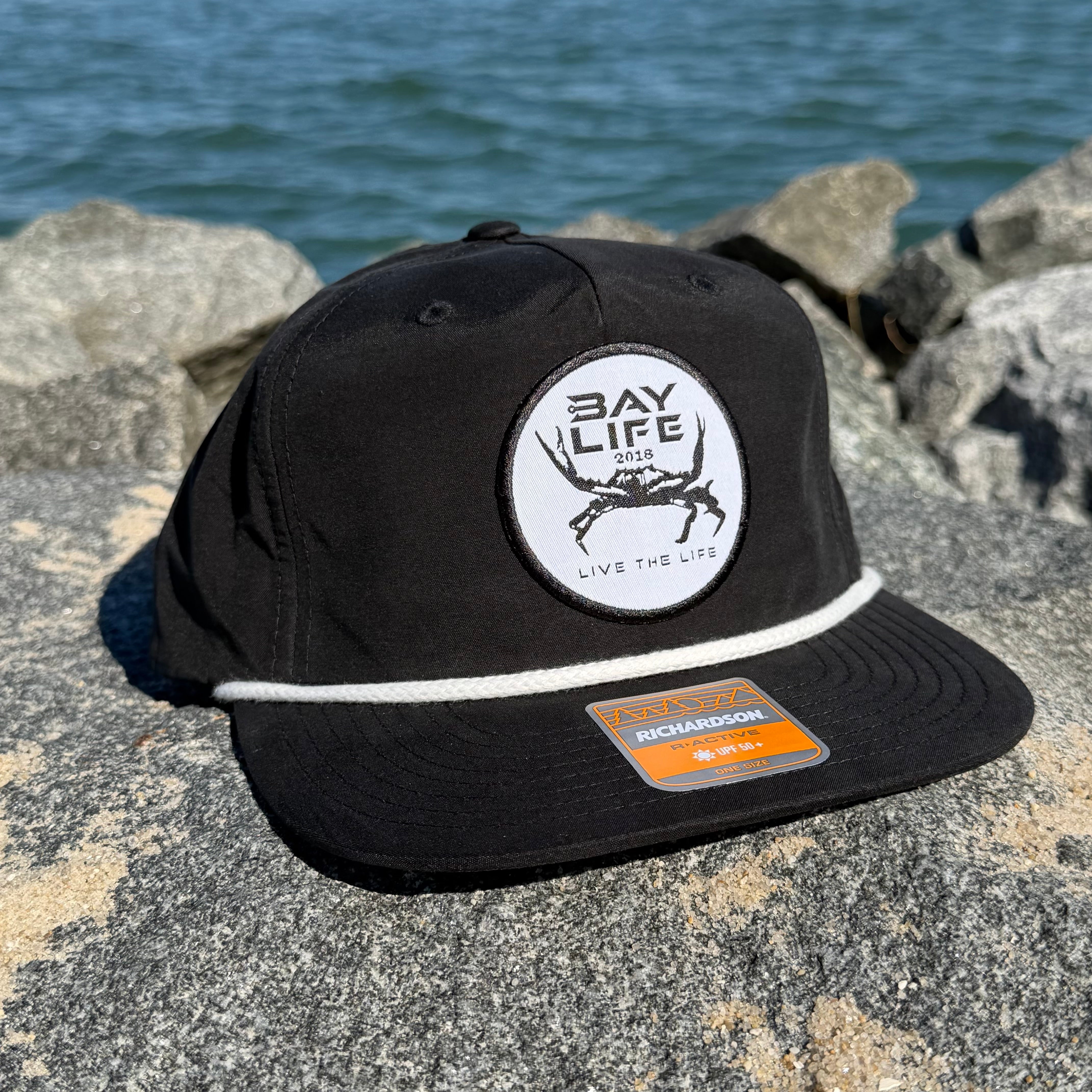 GRAMPS CRAB HAT | BLACK/WHITE ROPE